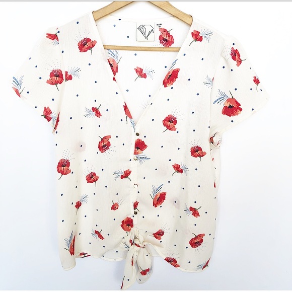 janetchung Tops - Red Floral Button Down Tie Top